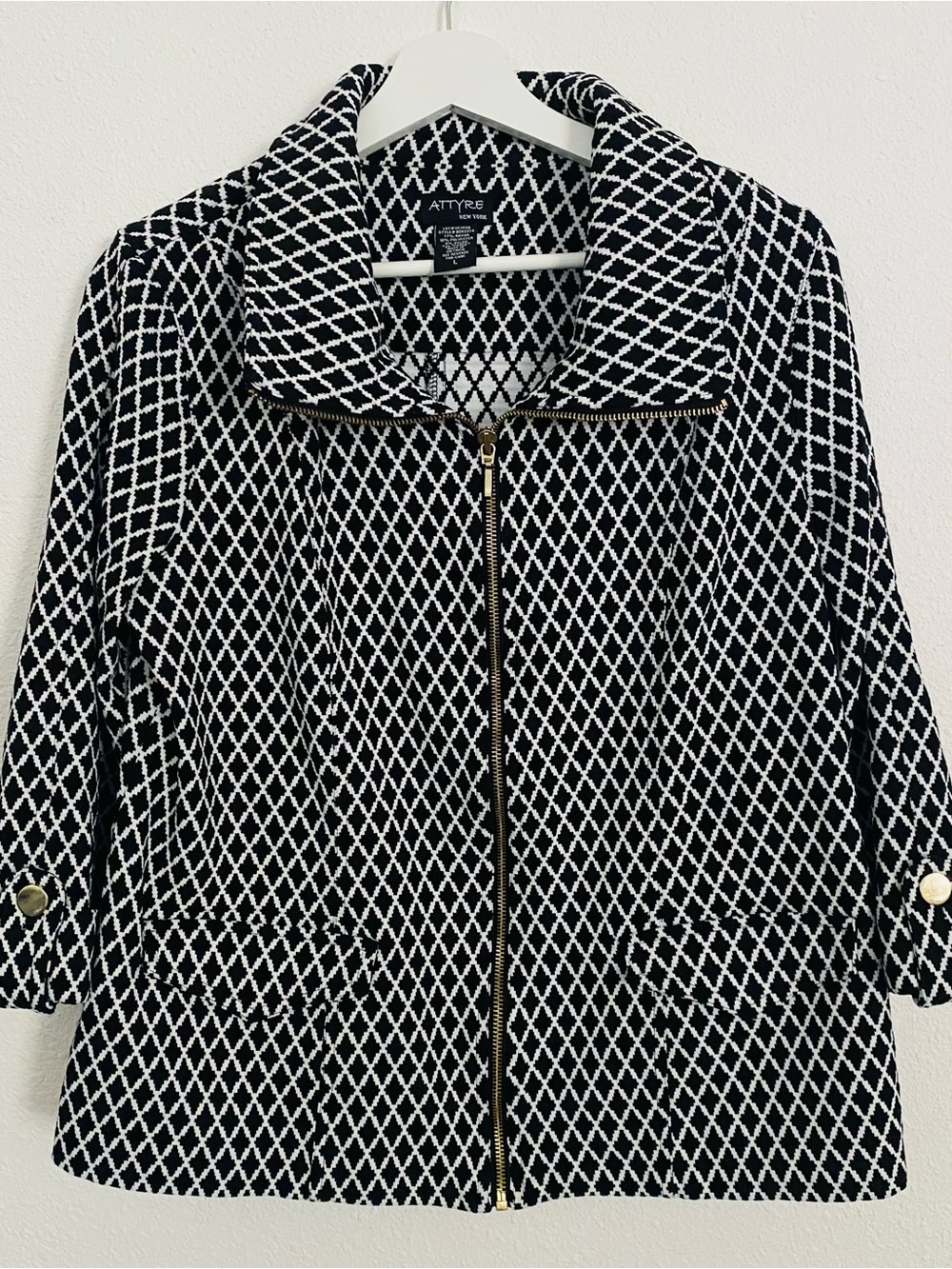Attyre New York 3/4 Sleeve Black & White Diamond-Pattern Zip Front Jacket - Picture 1 of 8